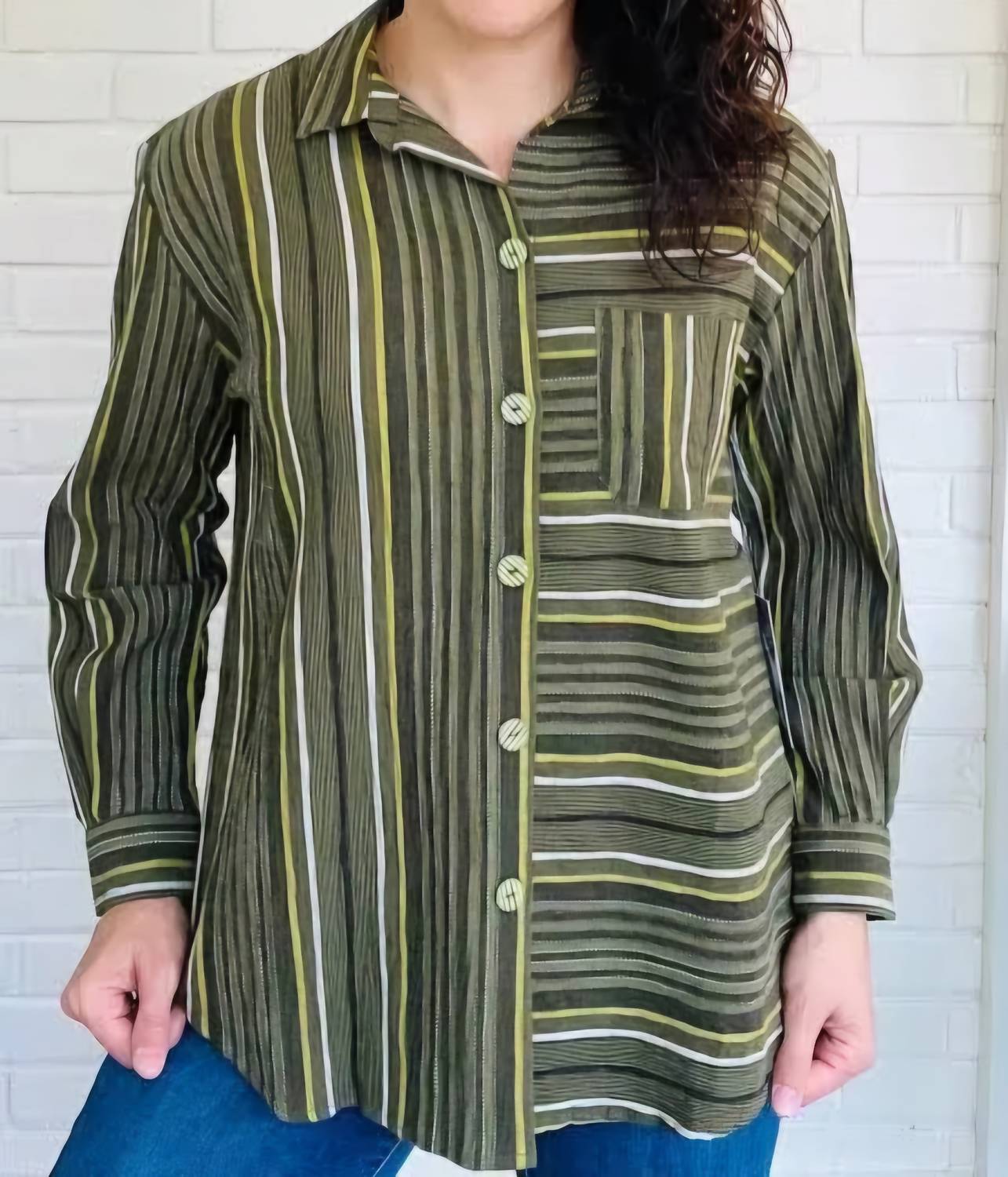 

Рубашка с карманом Boyfriend в оливковом цвете "Измени свои полоски" Habitat