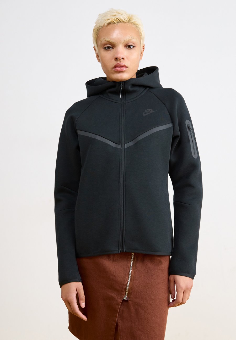 

Толстовка Nike Sportswear SPORTSWEAR TECH FLEECE WINDRUNNER, Black, Черный, Толстовка Nike Sportswear SPORTSWEAR TECH FLEECE WINDRUNNER, Black