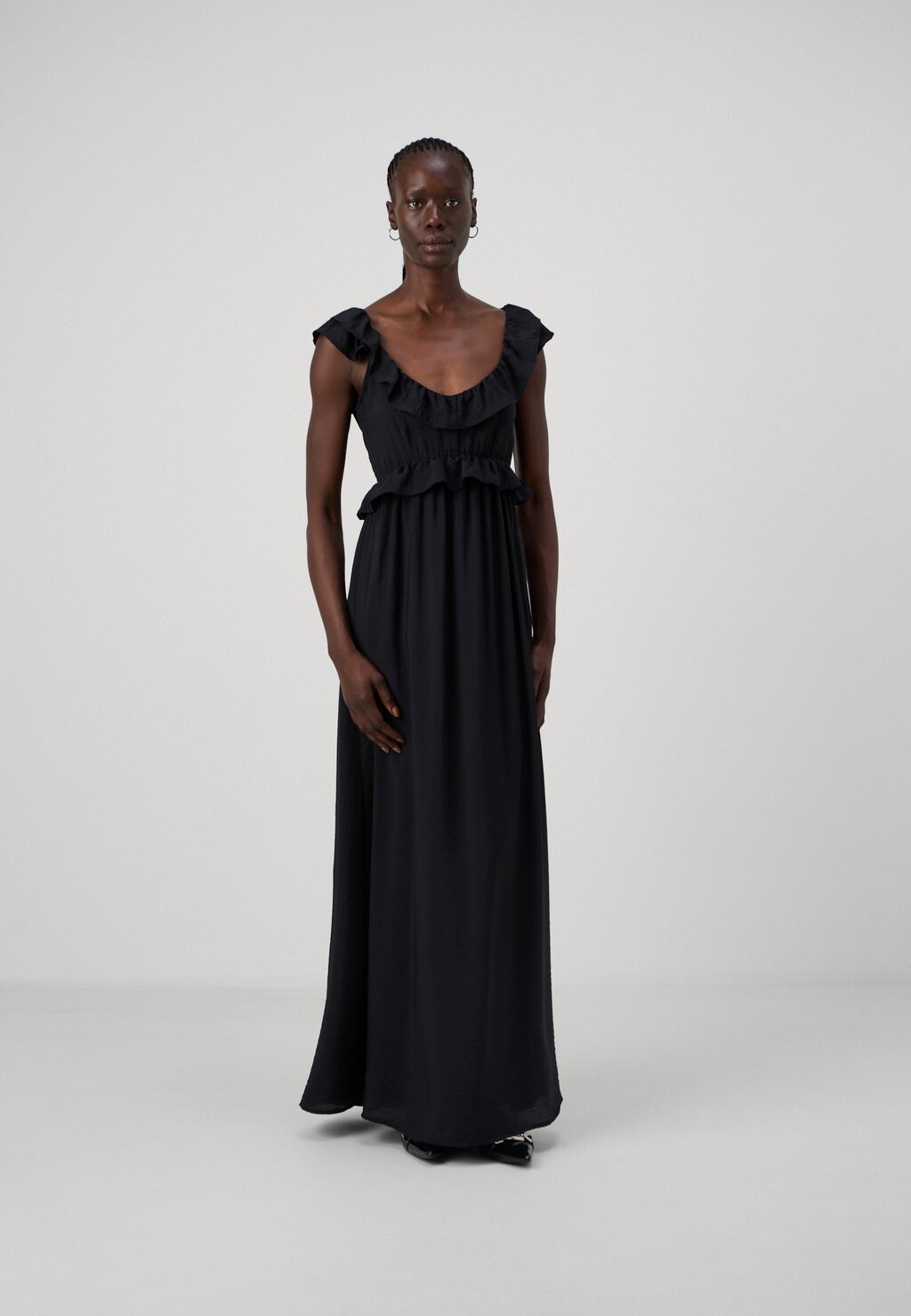 

Платье макси VMROSE DETAIL DRESS Vero Moda, черный
