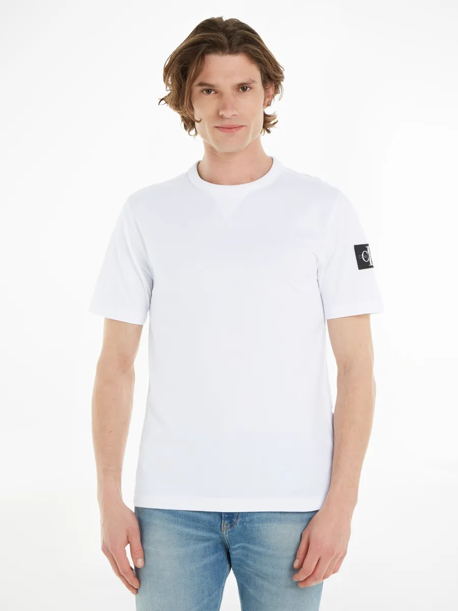 

Футболка Calvin Klein Jeans "BADGE REGULAR TEE", белый