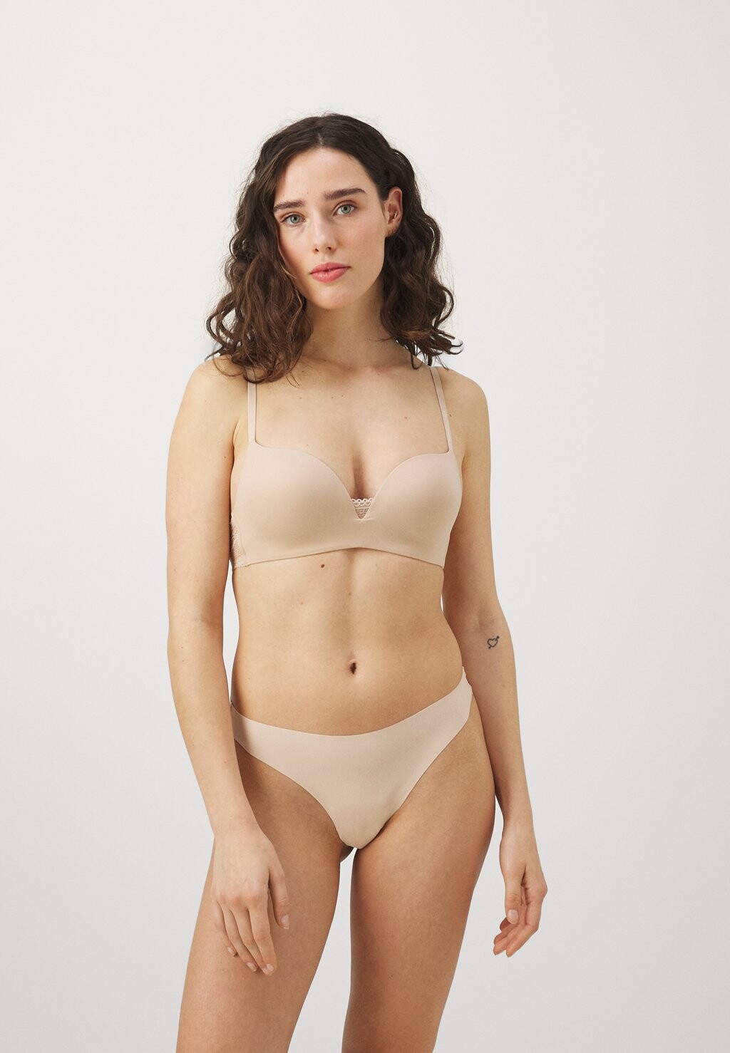 

Стринги 7 PACK Anna Field, цвет nude