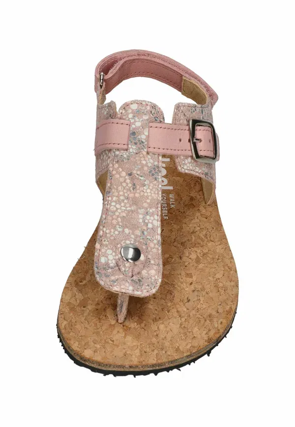 Босоножки для подростков Abriana Fantasy T Bar Sandals Koel, старая роза — фото 4