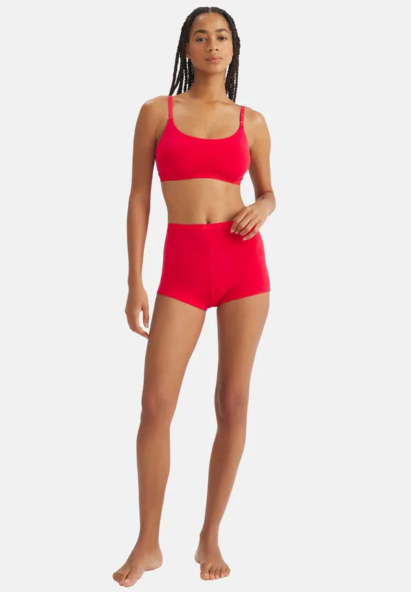 Спортивный бюстгальтер с легкой поддержкой Adidas Sportswear, Bright Red — фото 2