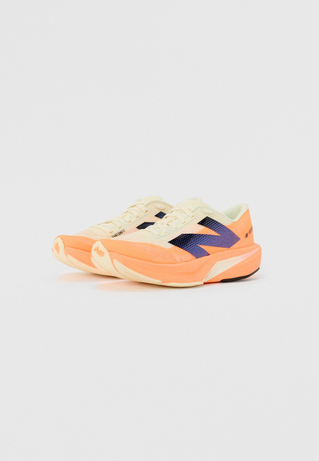 Кроссовки для бега FUELCELL REBEL V4 New Balance, оранжевый — фото 2