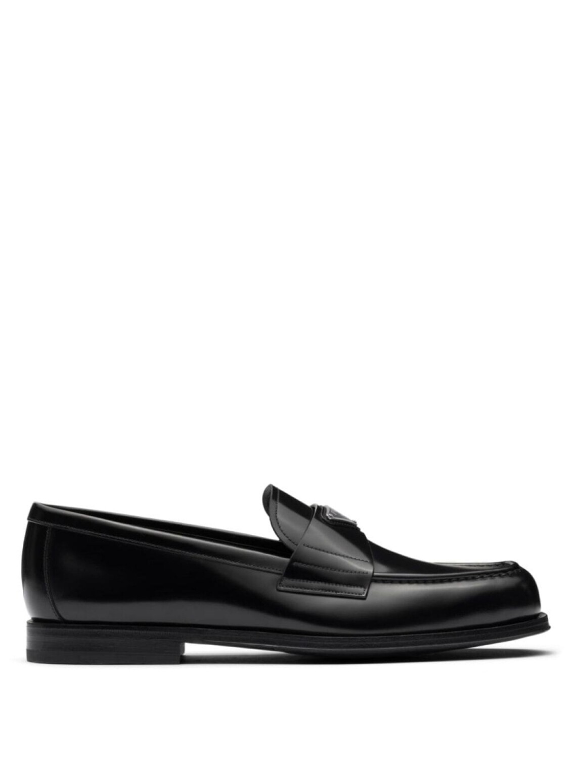 

Prada лоферы с логотипом, черный