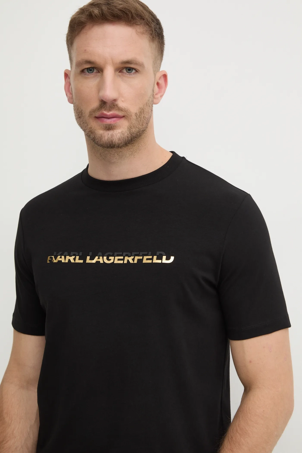 

Футболка Karl Lagerfeld, черный