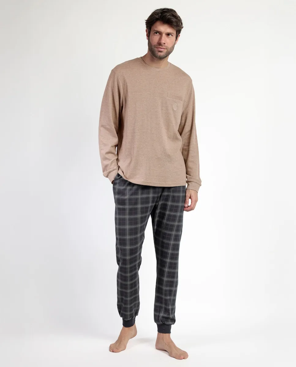 

Длинная мужская пижама из хлопкового трикотажа цвета верблюжьей шерсти Admas