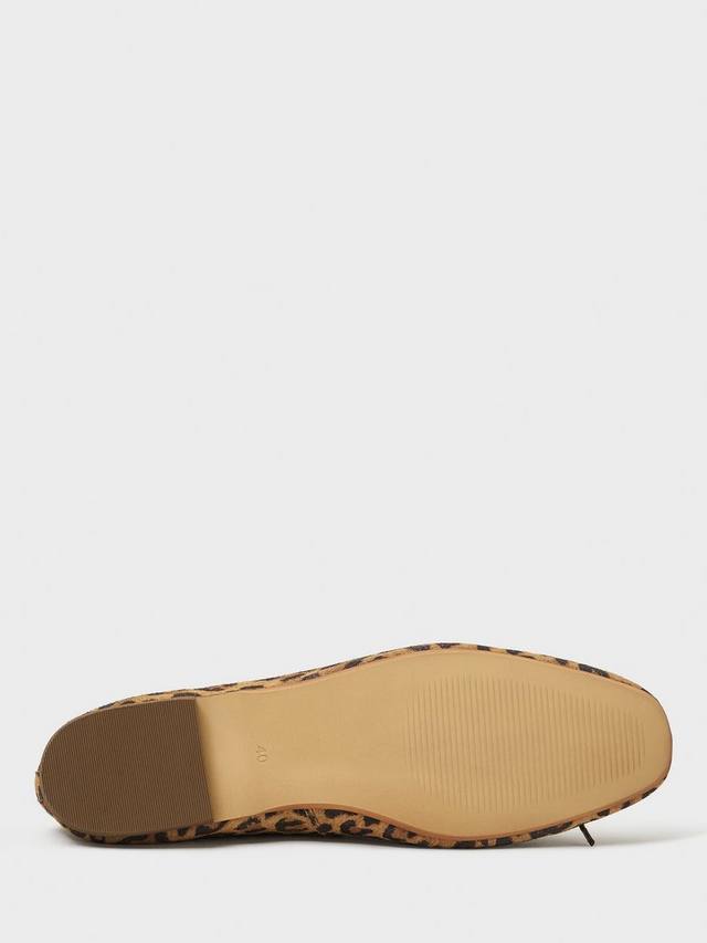 кожаные туфли-лодочки на низком каблуке с круглым закрытым носком Crew Clothing, Camel Brown — фото 4