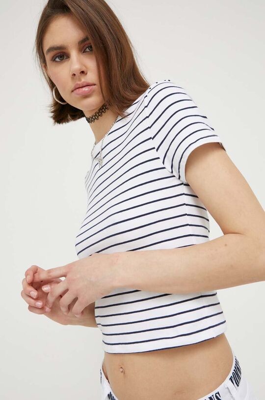

Футболка Abercrombie & Fitch, белый