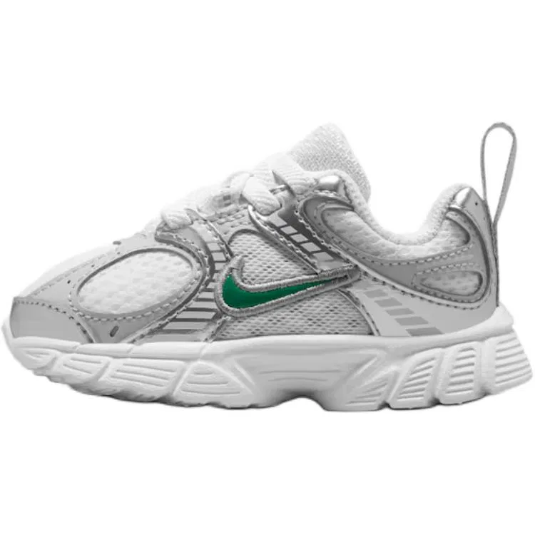 Кроссовки V5 RNR Toddler Shoes White для малышей Nike