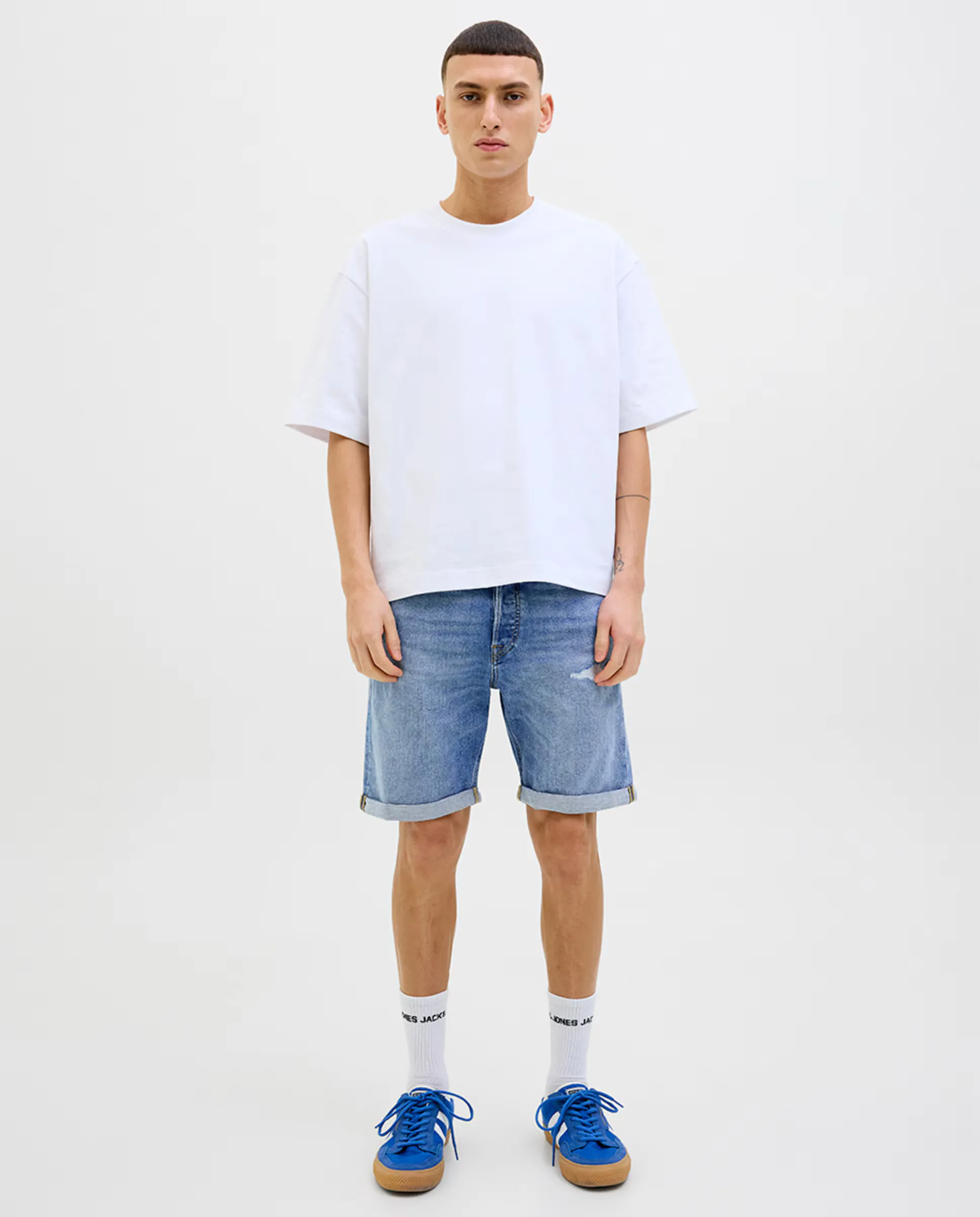 

Бермуды мужские ковбойские regular fit Jack & Jones, синий