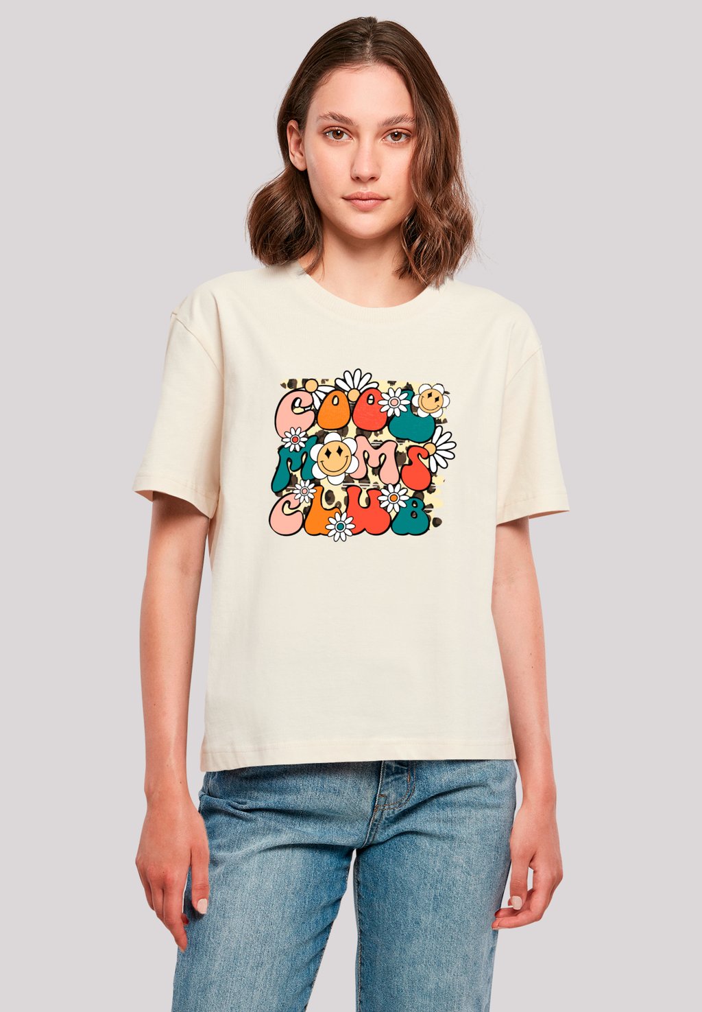 

Футболка с принтом MUTTERTAG COOL MOMS CLUB RETRO BLUMEN F4NT4STIC, песочный