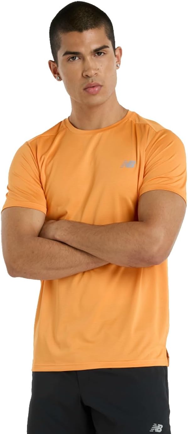 

Мужская беговая футболка New Balance Sport Essentials с коротким рукавом, влагоотводящая и быстросохнущая (MT41222)