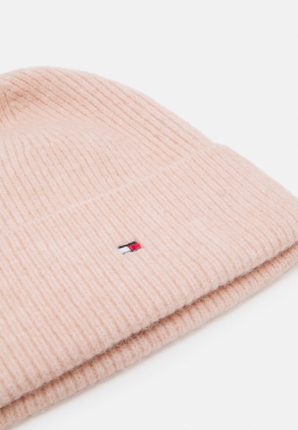 

Шапка ESSENTIAL FLAG FUZZY BEANIE Tommy Hilfiger, светло-розовый