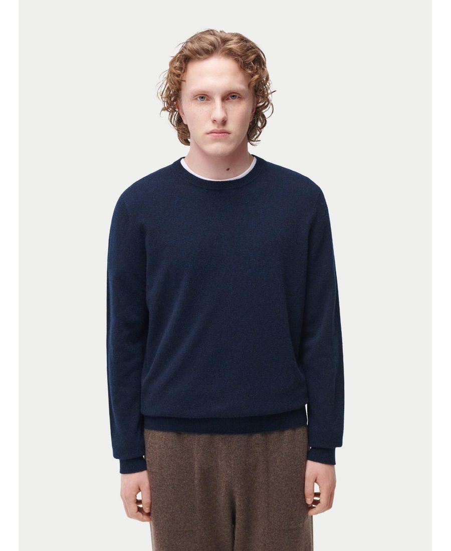 

Мужской базовый кашемировый свитер с круглым вырезом Gobi Cashmere, Blue-total eclipse