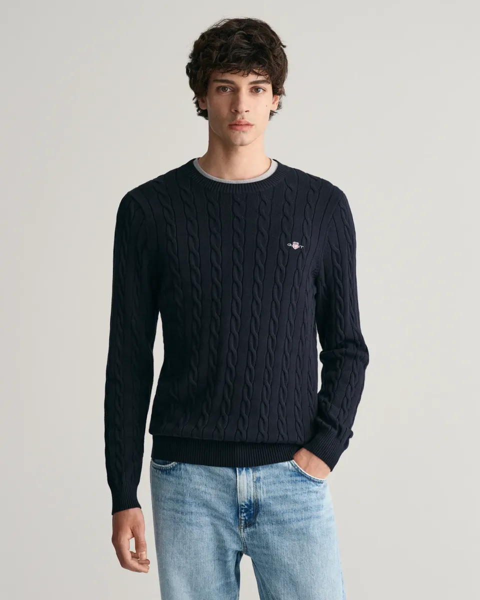 

Вязаный свитер "COTTON CABLE C-NECK" с вышивкой герба на груди Gant, синий