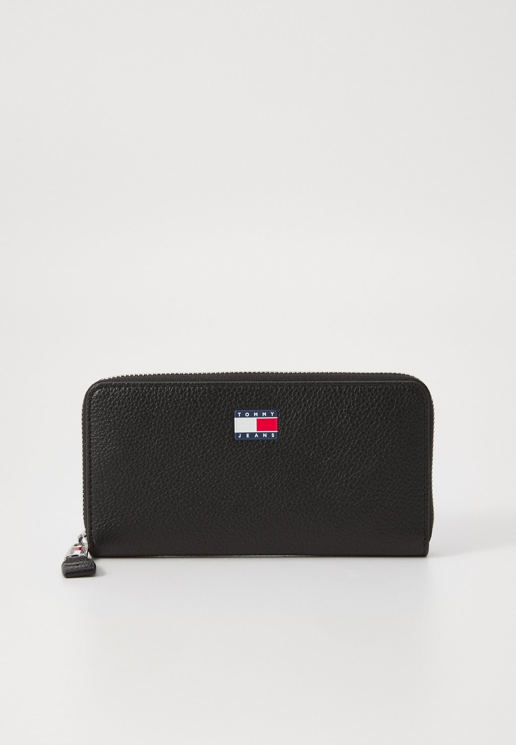 

Кошелек MUST LARGE Tommy Jeans, черный