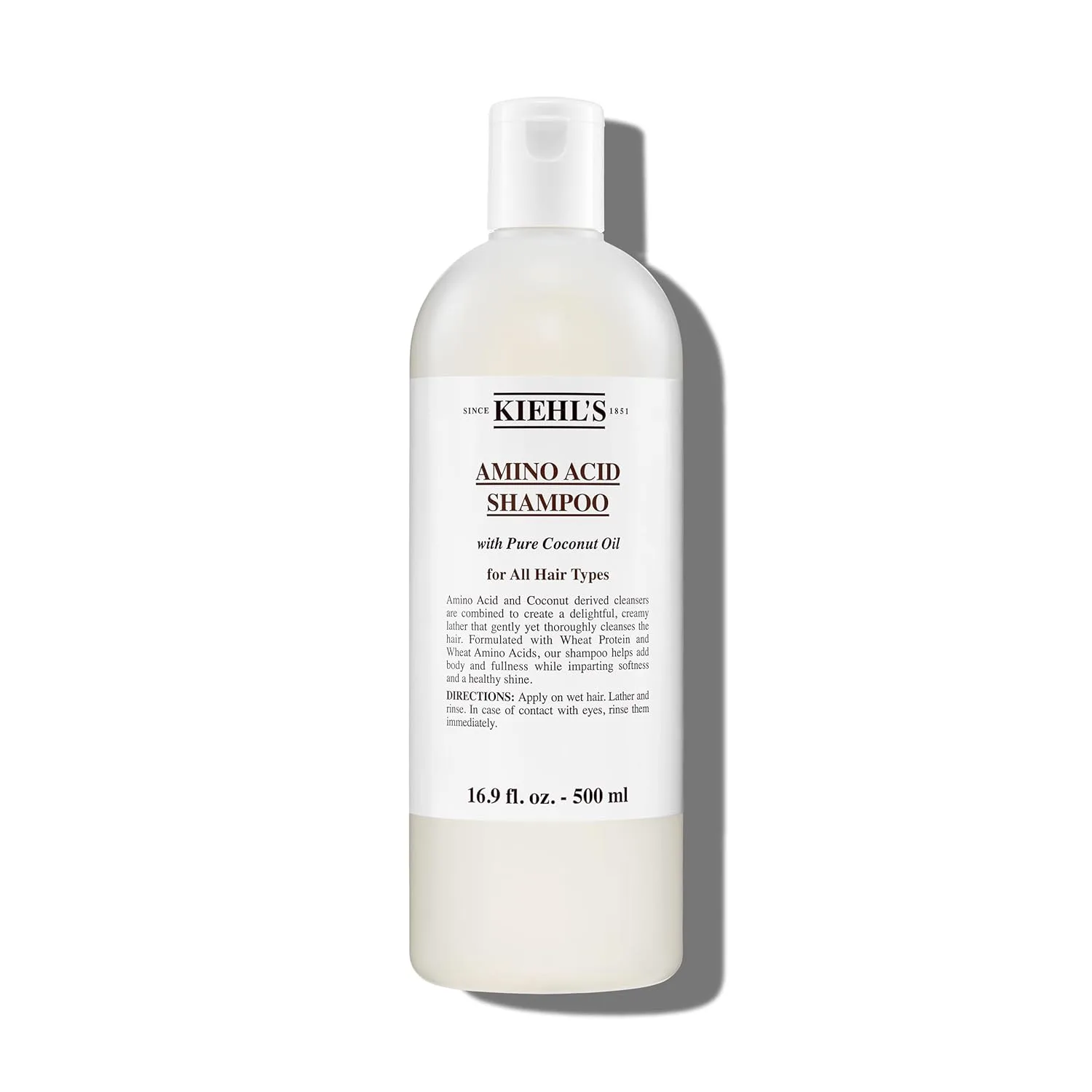Шампунь Kiehl's с аминокислотами и кокосовым маслом очищает и укрепляет волосы, предотвращает ломкость, не снижая уровня увлажнения. Подходит для всех типов волос. Не содержит парабенов. 500 мл