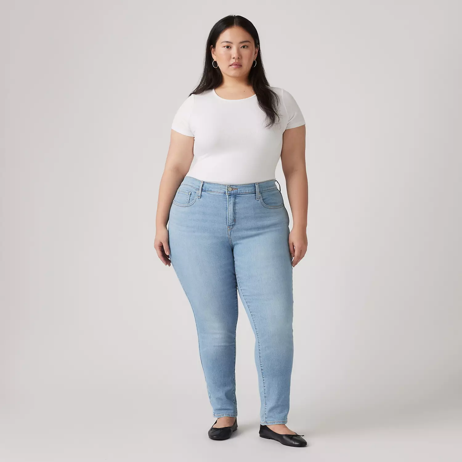 311 Узкие женские джинсы Shaping (размер Plus) Levi's, цвет Up And Away Plus - Light Wash — фото 2