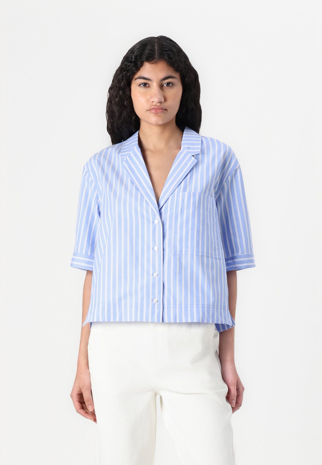 

Блузка на пуговицах SHONA RESORT COLLAR SHIRT Rouge Edit, синий