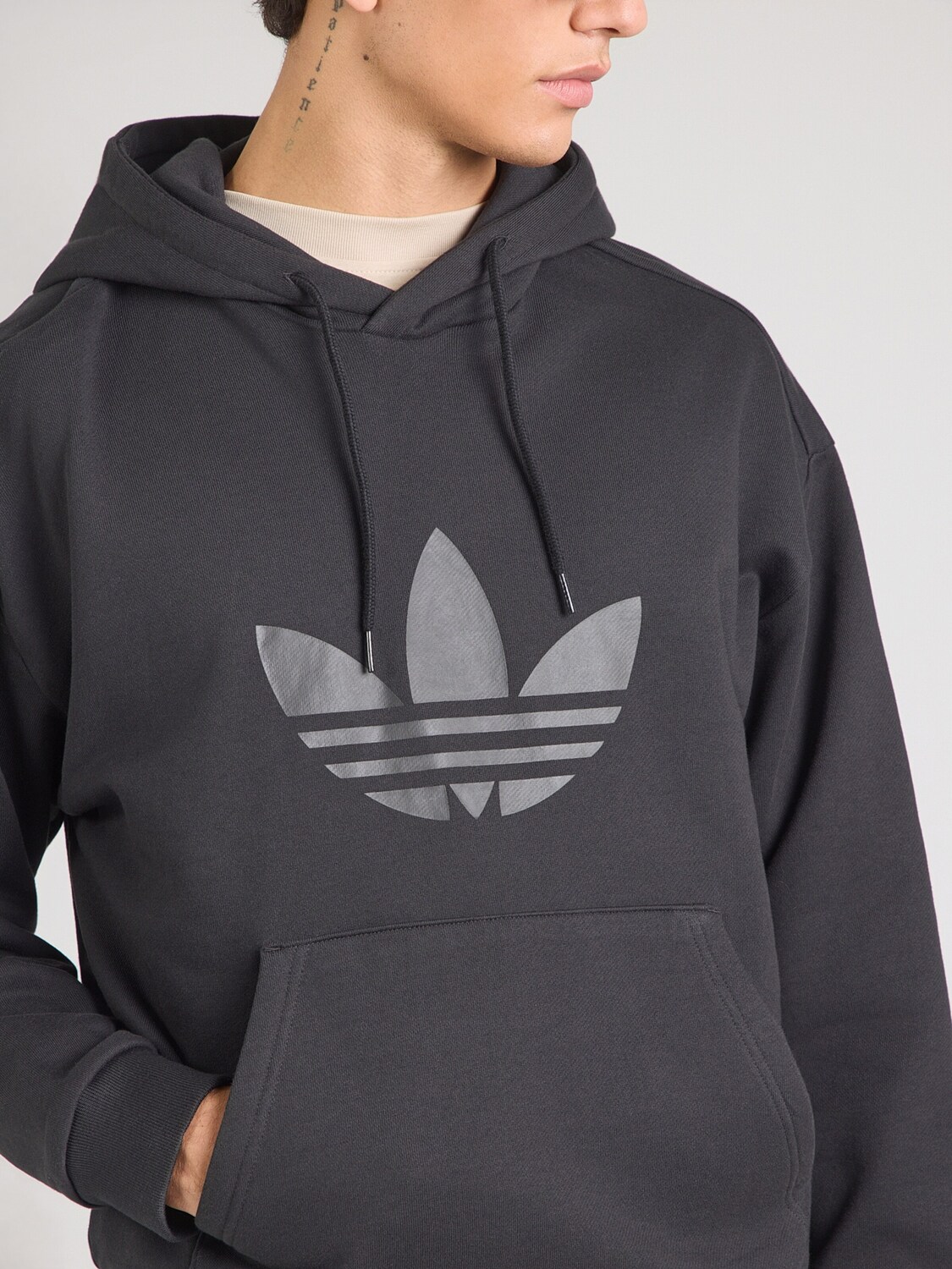 Adidas Originals Толстовка 'Trefoil' в черном цвете — фото 2