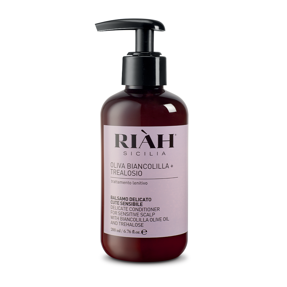 

Успокаивающий кондиционер для волос soothing conditioner with biancolilla olive oil Riah, 200 мл