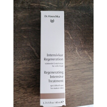 

Hauschka Интенсивное лечение регенерации 40 мл Dr Hauschka