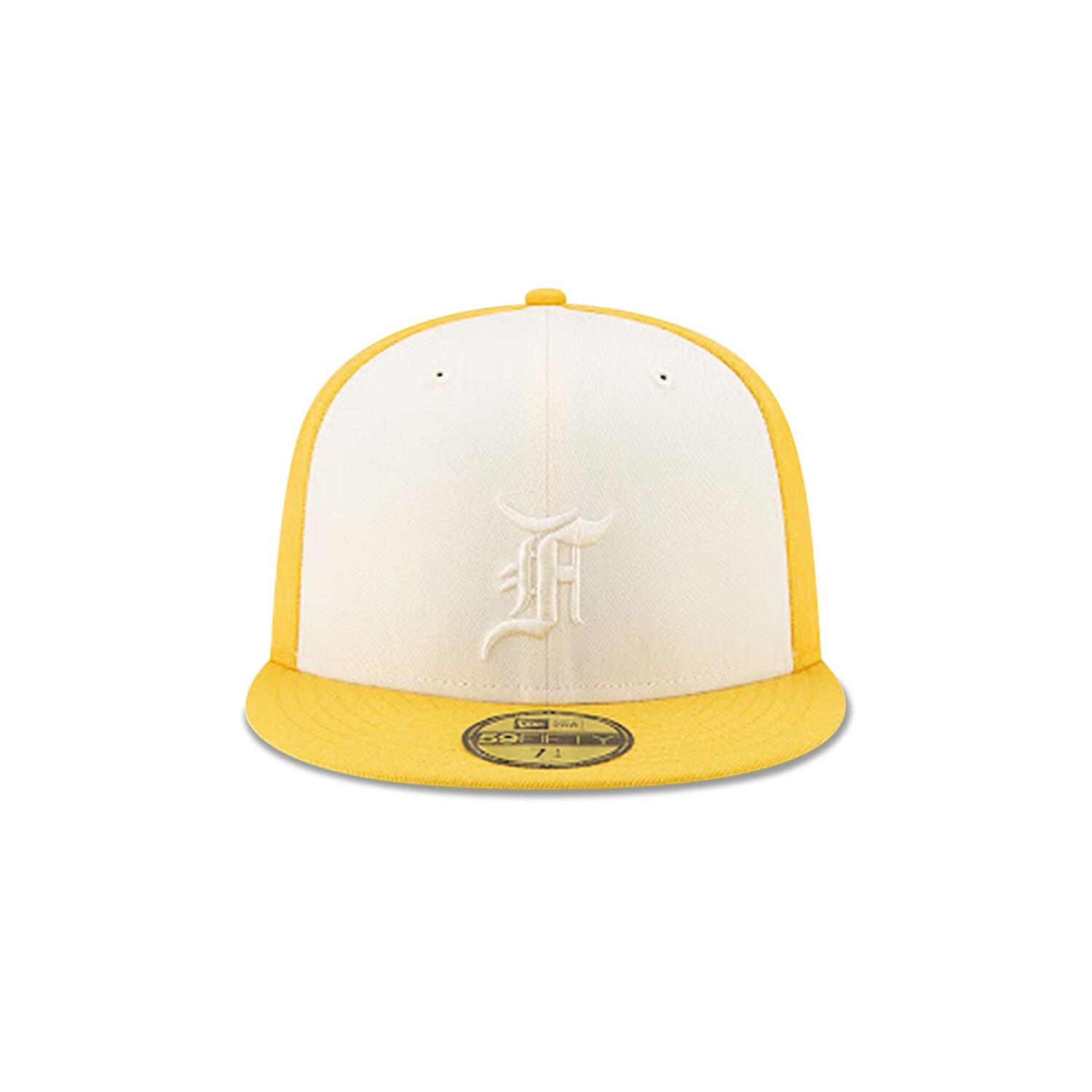 

Кепка Fear of God Essentials x New Era 59Fifty, цвет Золото/Белый