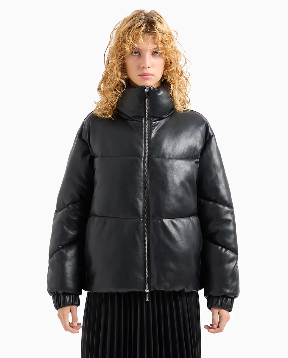 

Женская стеганая куртка из переработанной эко-кожи Armani Exchange, черный