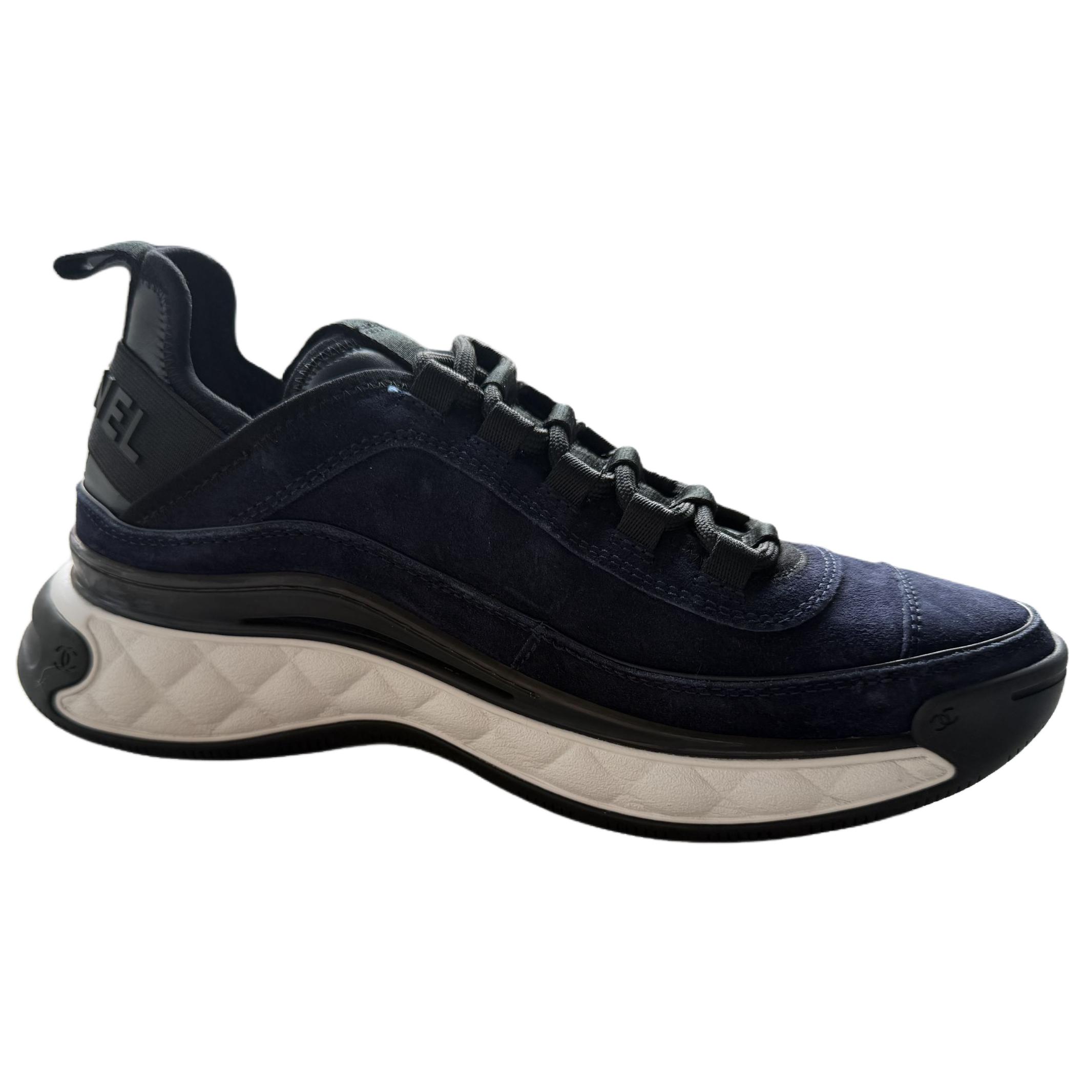 CHANEL Кожаные низкие кеды Casual Women's Blue — фото 3