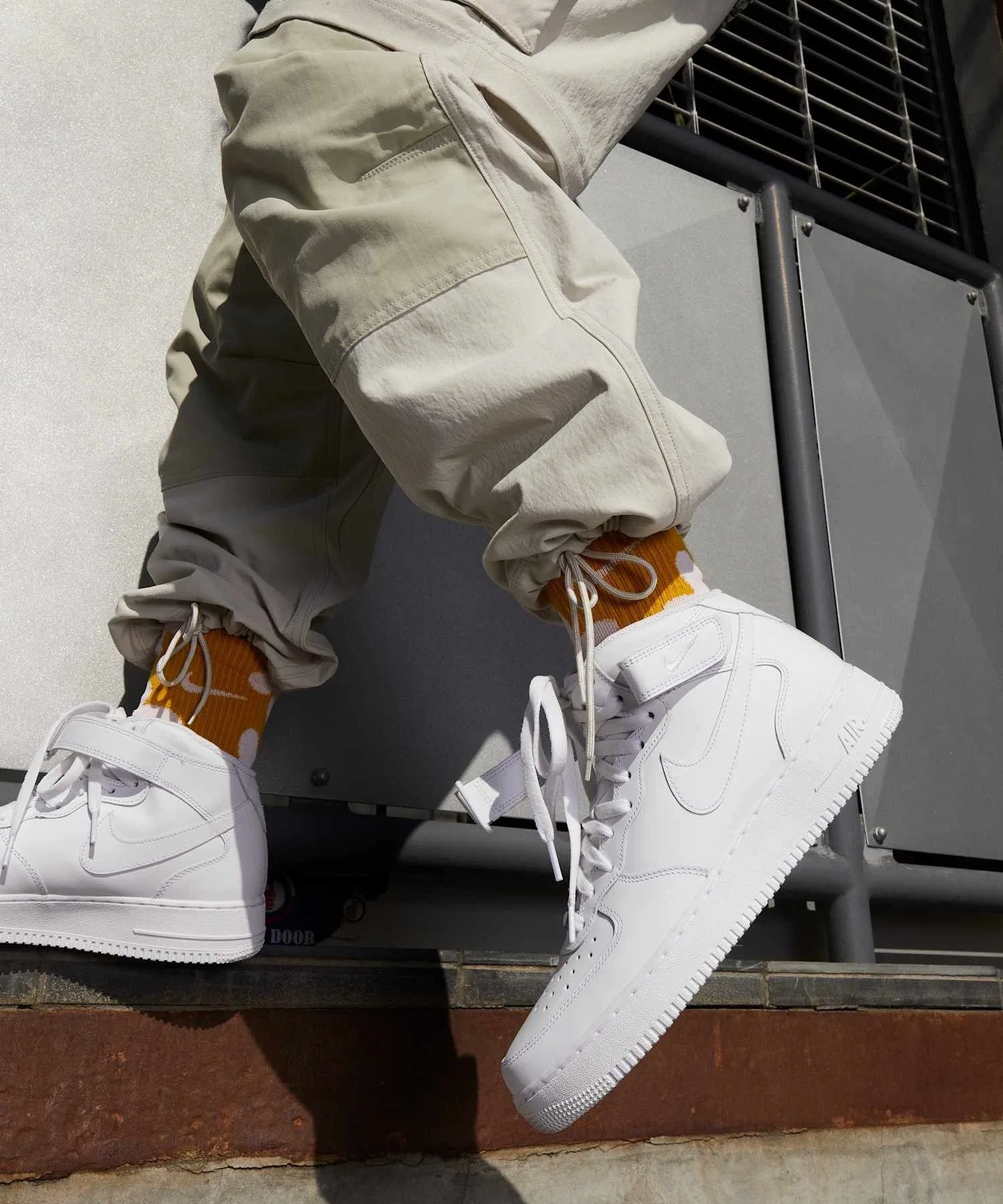 Мужские кроссовки Nike Air Force 1 Mid '07 — фото 4