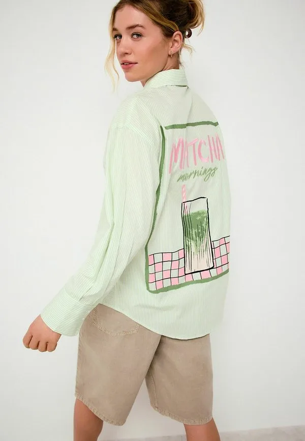 Рубашка свободного кроя в стиле бойфренд. блузка на пуговицах Next, Green White Stripe Matcha Graphic