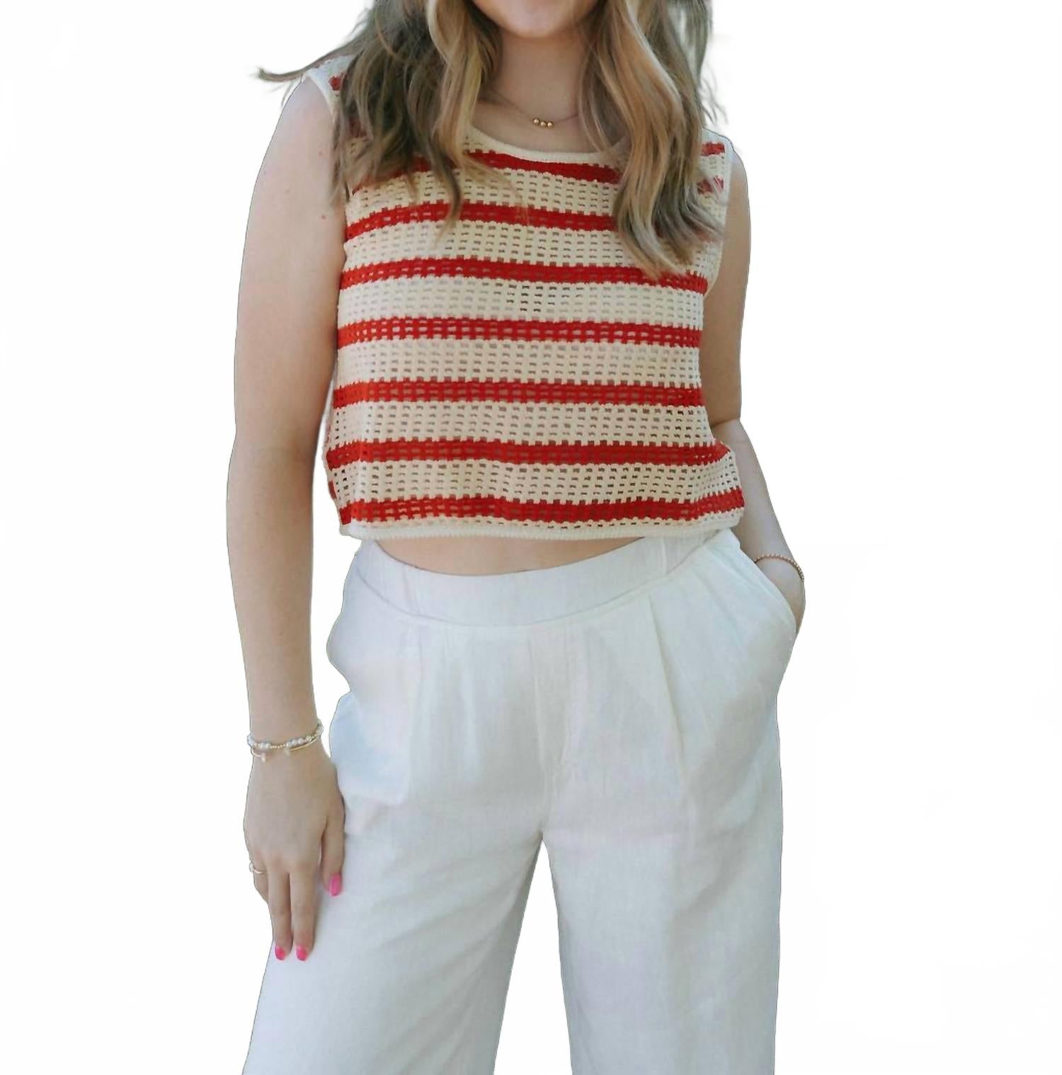 

Lloyd Свитер Танк Топ в красном By Together