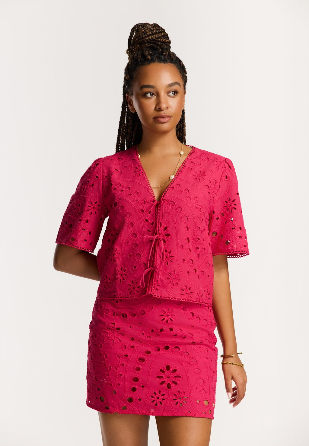 

Блуза IMKE BRODERIE Shiwi, красный