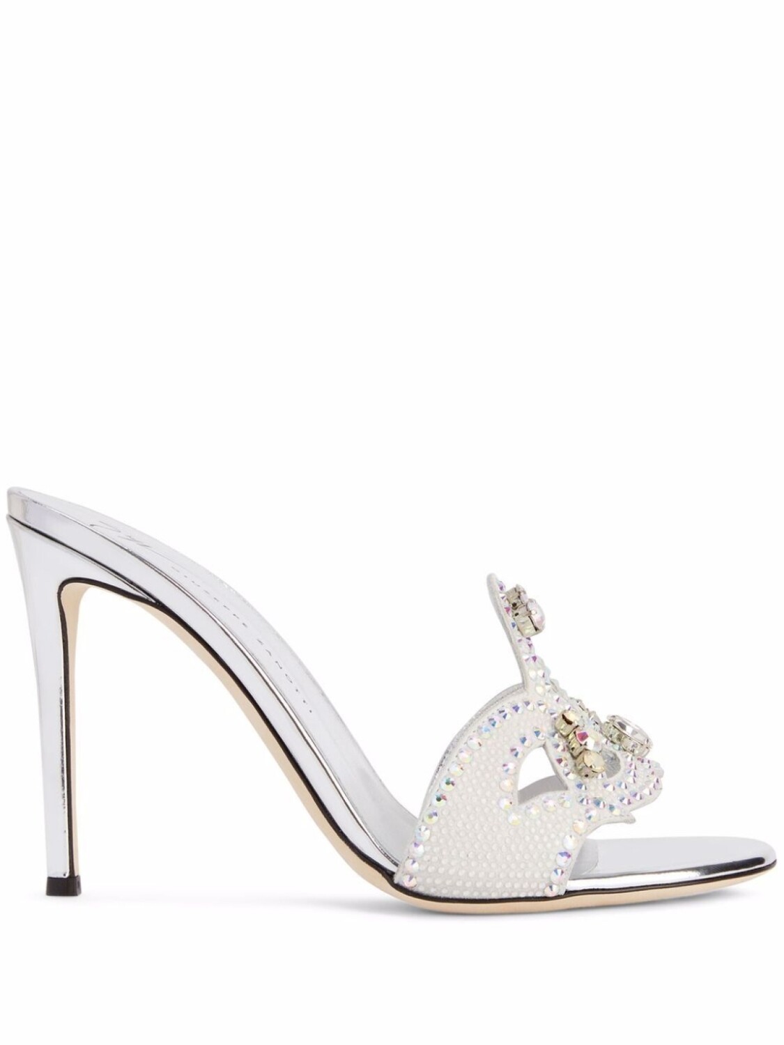 

Босоножки Lilii с кристаллами Giuseppe Zanotti, белый