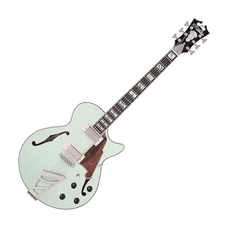 

Электрогитара D'Angelico DADSSSAGESNT Deluxe SS Limited Edition Semi-Hollowbody Electric Guitar, Sage