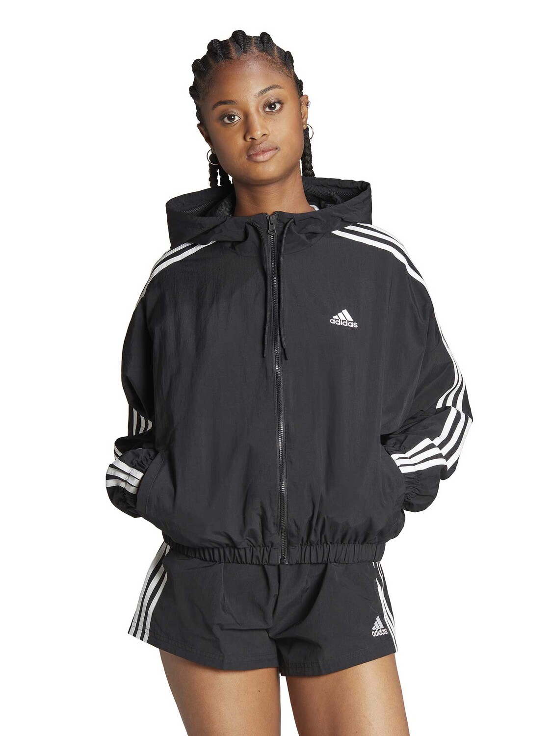 

Ветровка Adidas Sportswear Essentials 3-Stripes Woven Windbreaker, черный