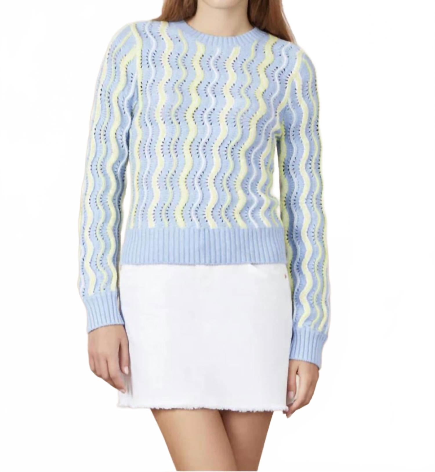

Хлопковый свитер с волнообразным узором в нежно-голубой гамме &Isla