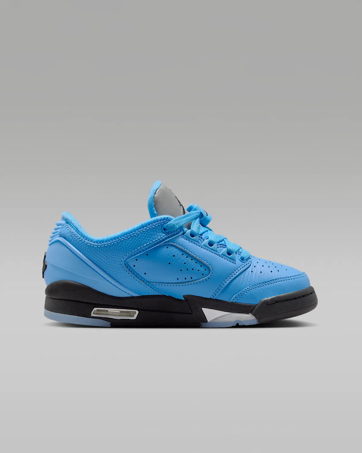 Кроссовки Big Kids' Shoes Air Jordan Sixty Plus Low, University Blue/Obsidian/White — фото 3