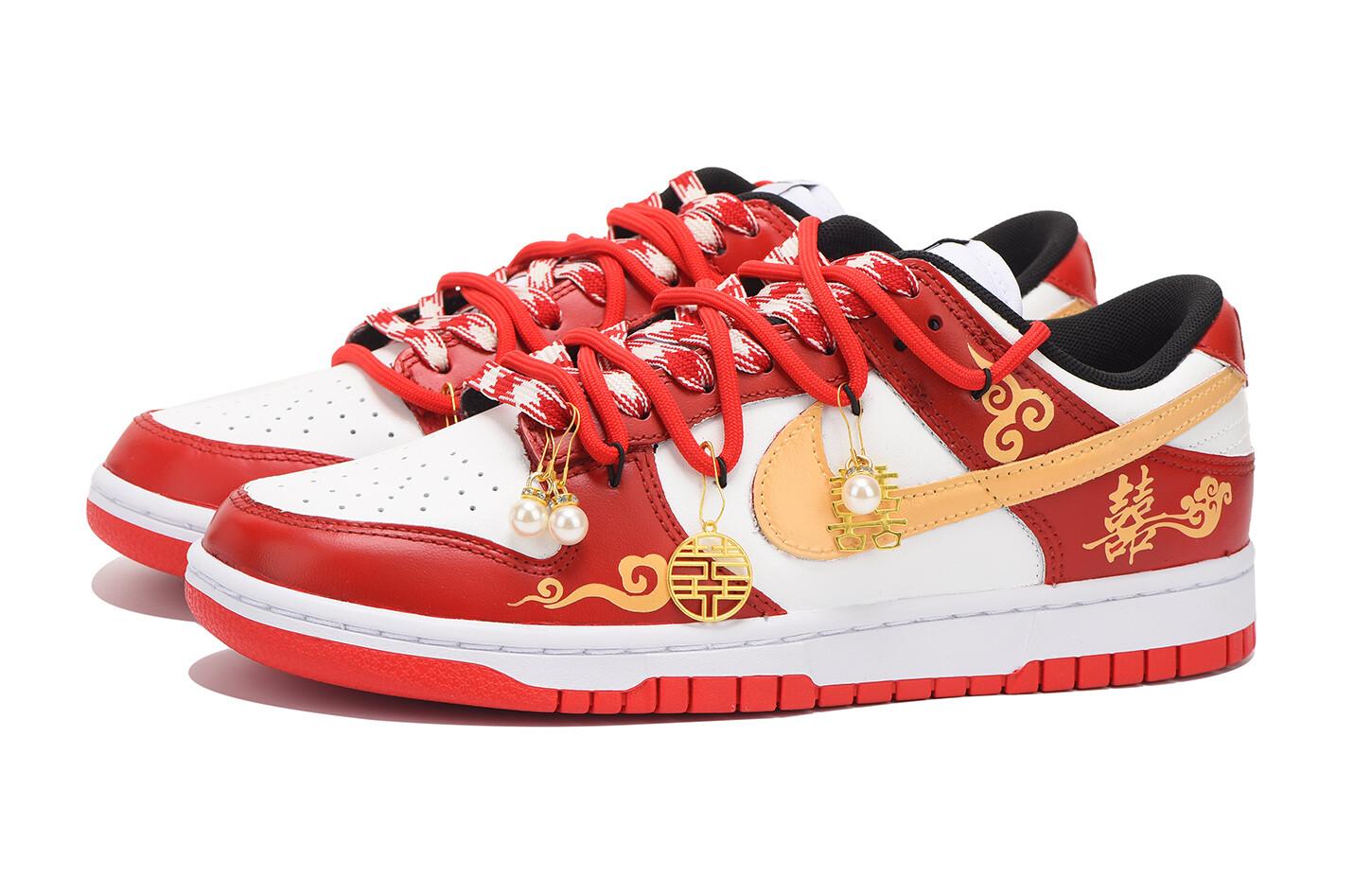 

Кроссовки Nike Dunk Skateboard Shoes Unisex Low-Top Gold