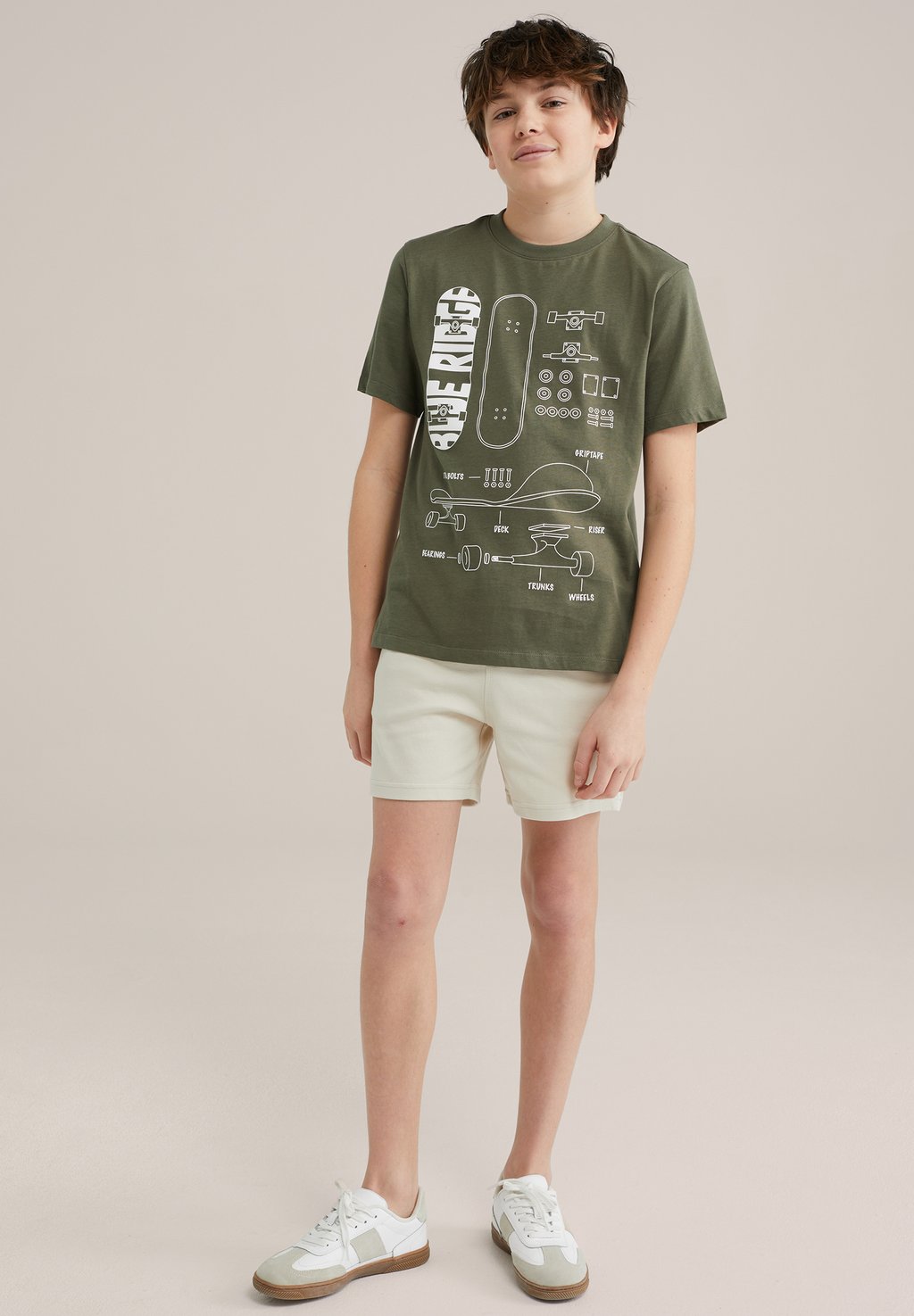 

Футболка с принтом WE Fashion, цвет Greyish Green