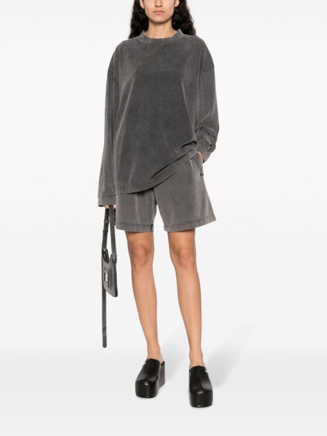 

Acne Studios шорты с эффектом потертости, черный