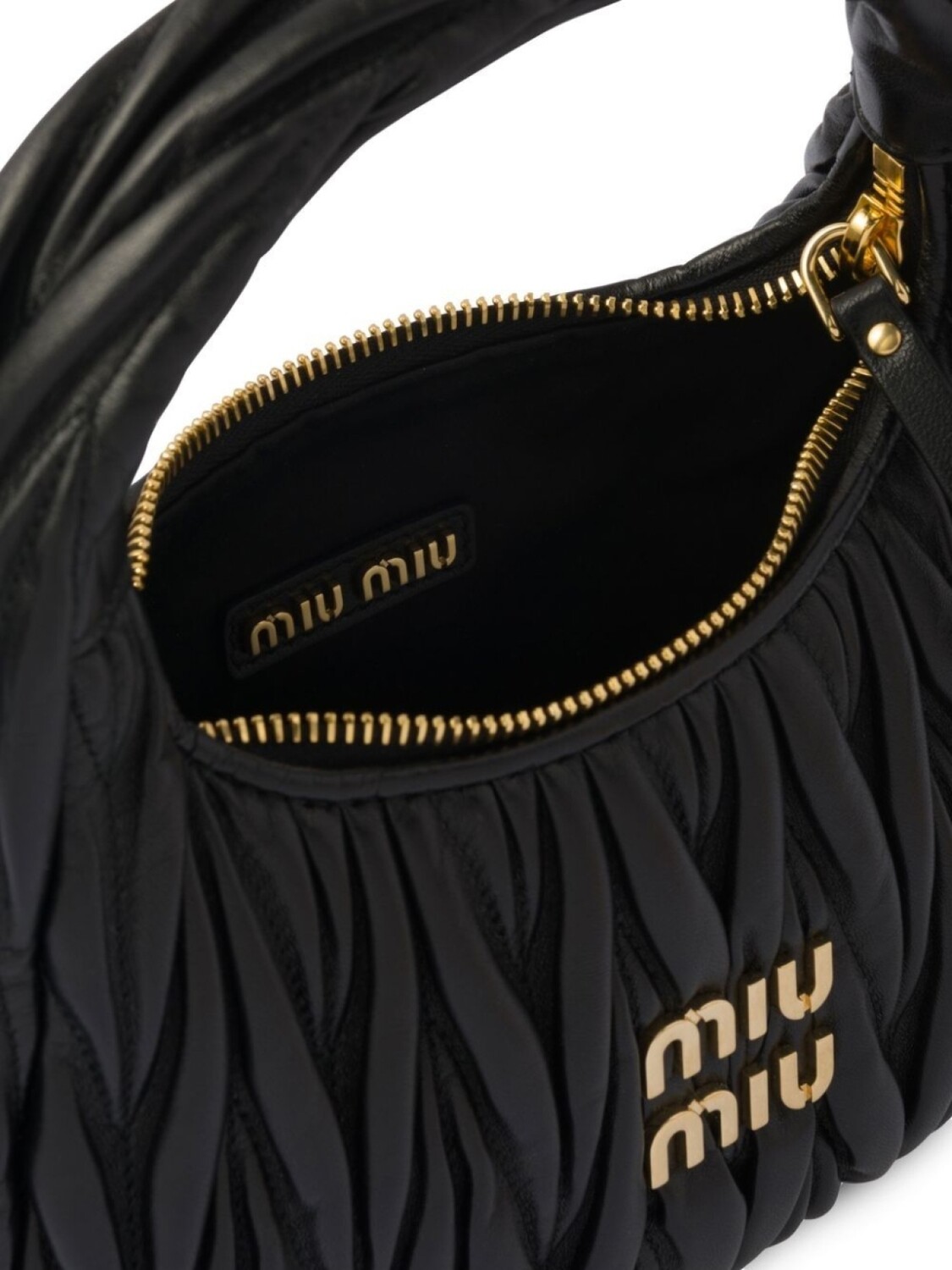 Сумки hobo bag. Сумка miu miu. Сумка miu miu белая. Сумка багет миу miu miu. Мини miu miu.