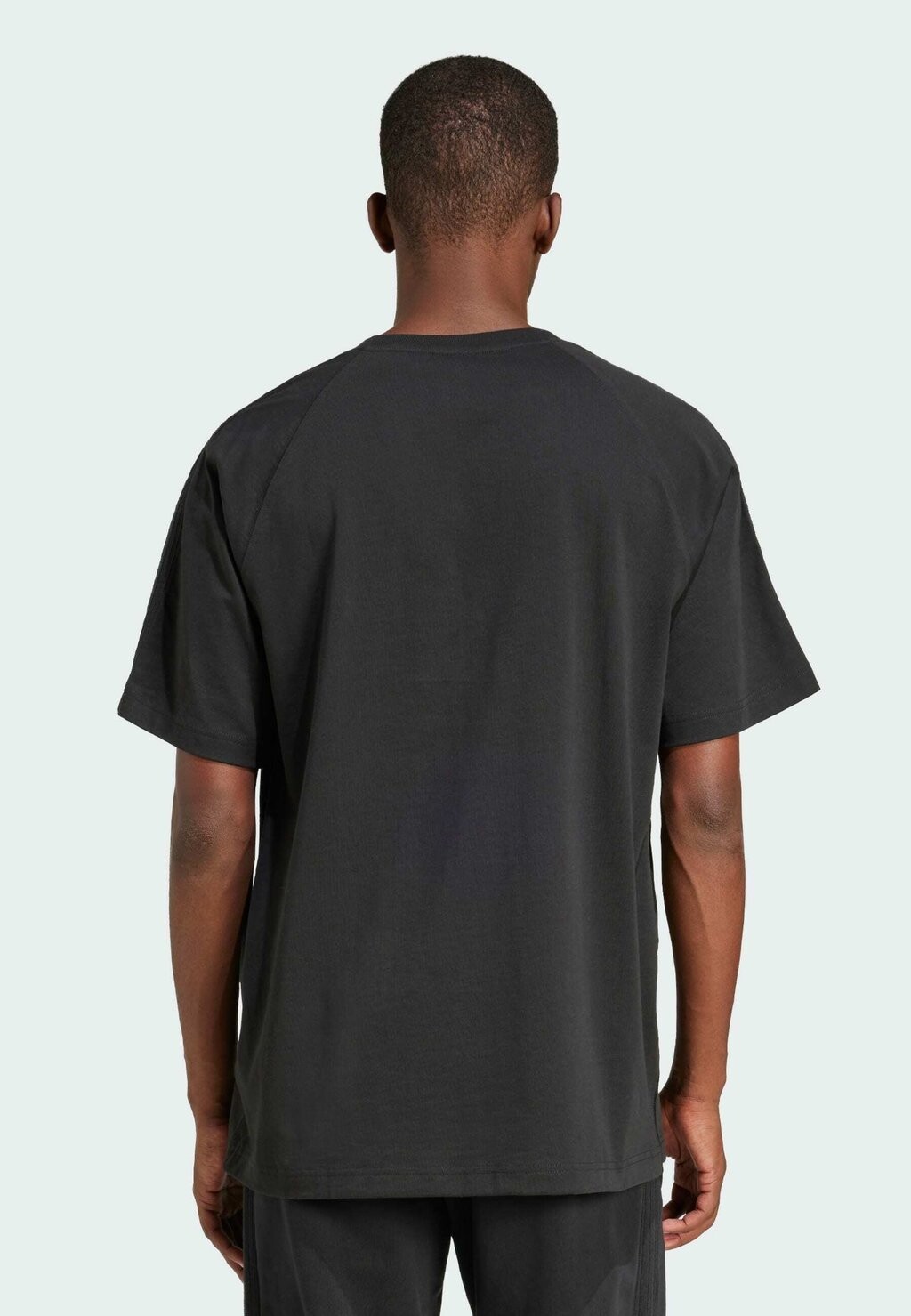 Базовая футболка ESS TEE adidas Originals, черный — фото 4
