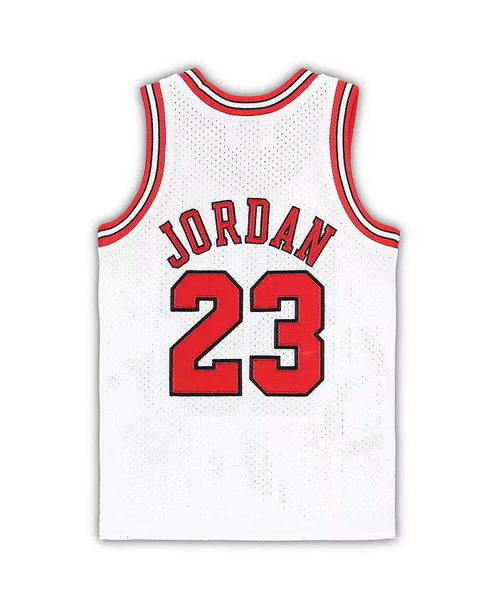 Детская футболка Chicago Bulls 1997/98 Hardwood Classics с именем Майкла Джордана, белая (для мальчиков и девочек) Mitchell & Ness — фото 4