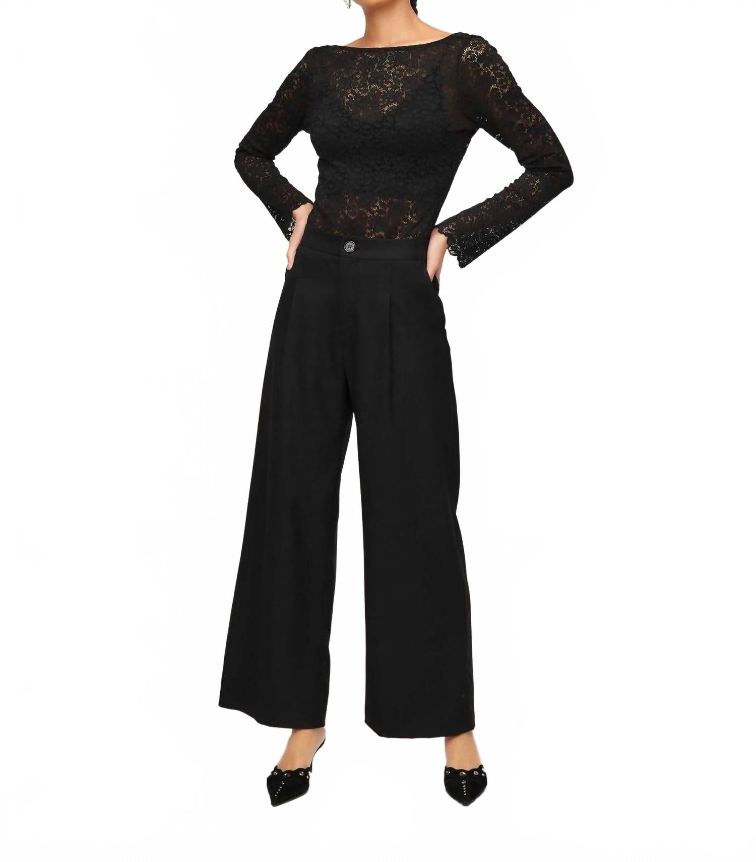 

Лорен Топ с вырезом лодочкой в черном Fifteen Twenty