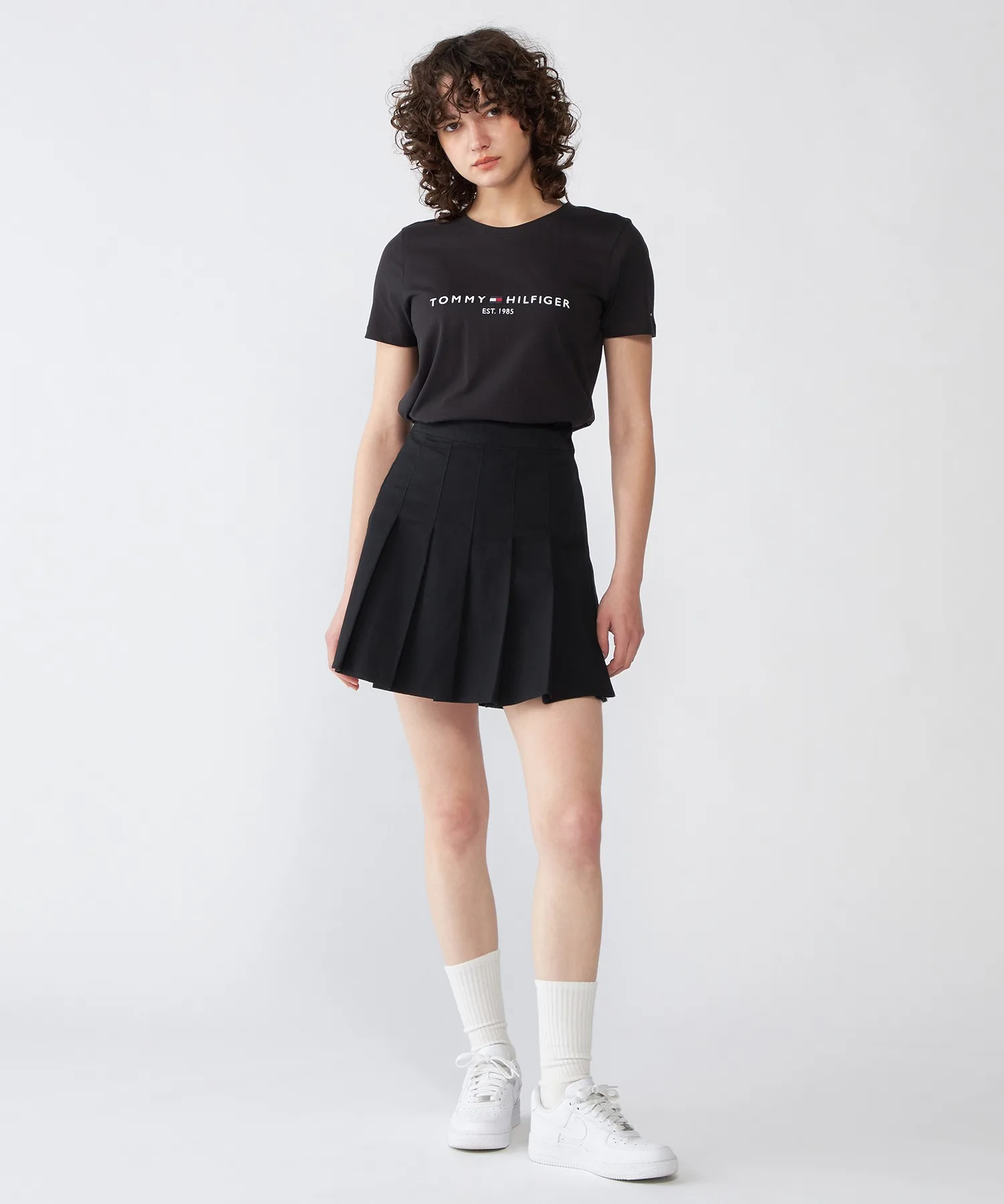 Женская футболка с логотипом TOMMY HILFIGER тёмно-синяя — фото 3