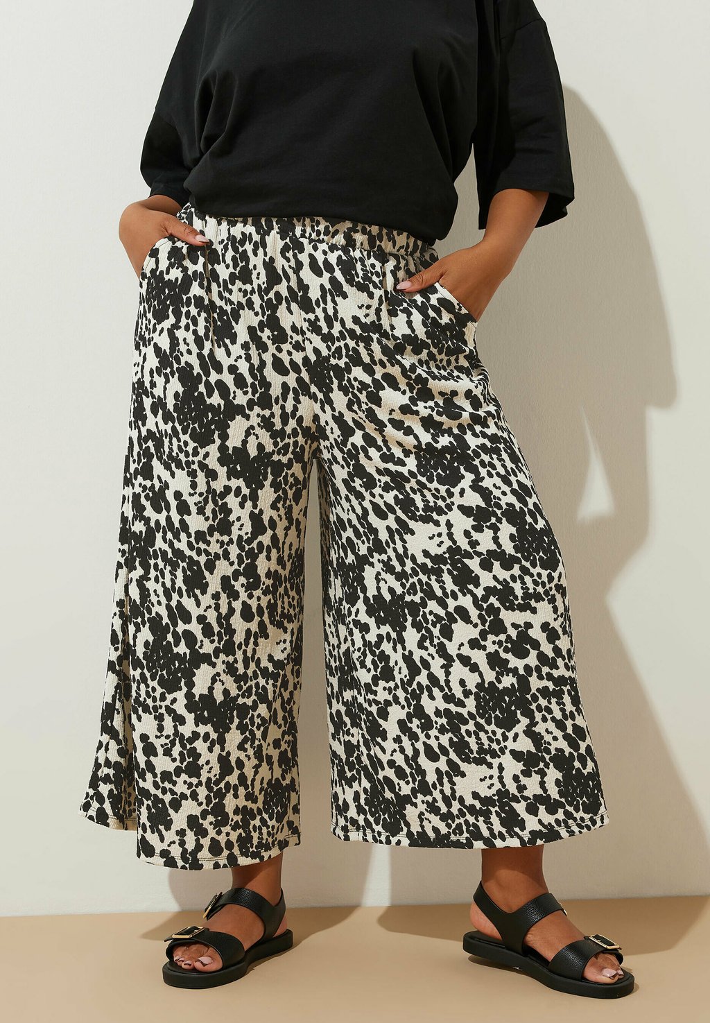 

Брюки COW PRINT MIDAXI CULOTTES Yours Clothing, белый