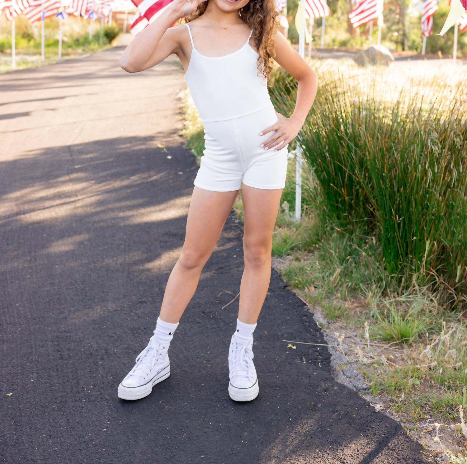 

Белый двойной спортивный ромпер Courtside Sadie & Sage