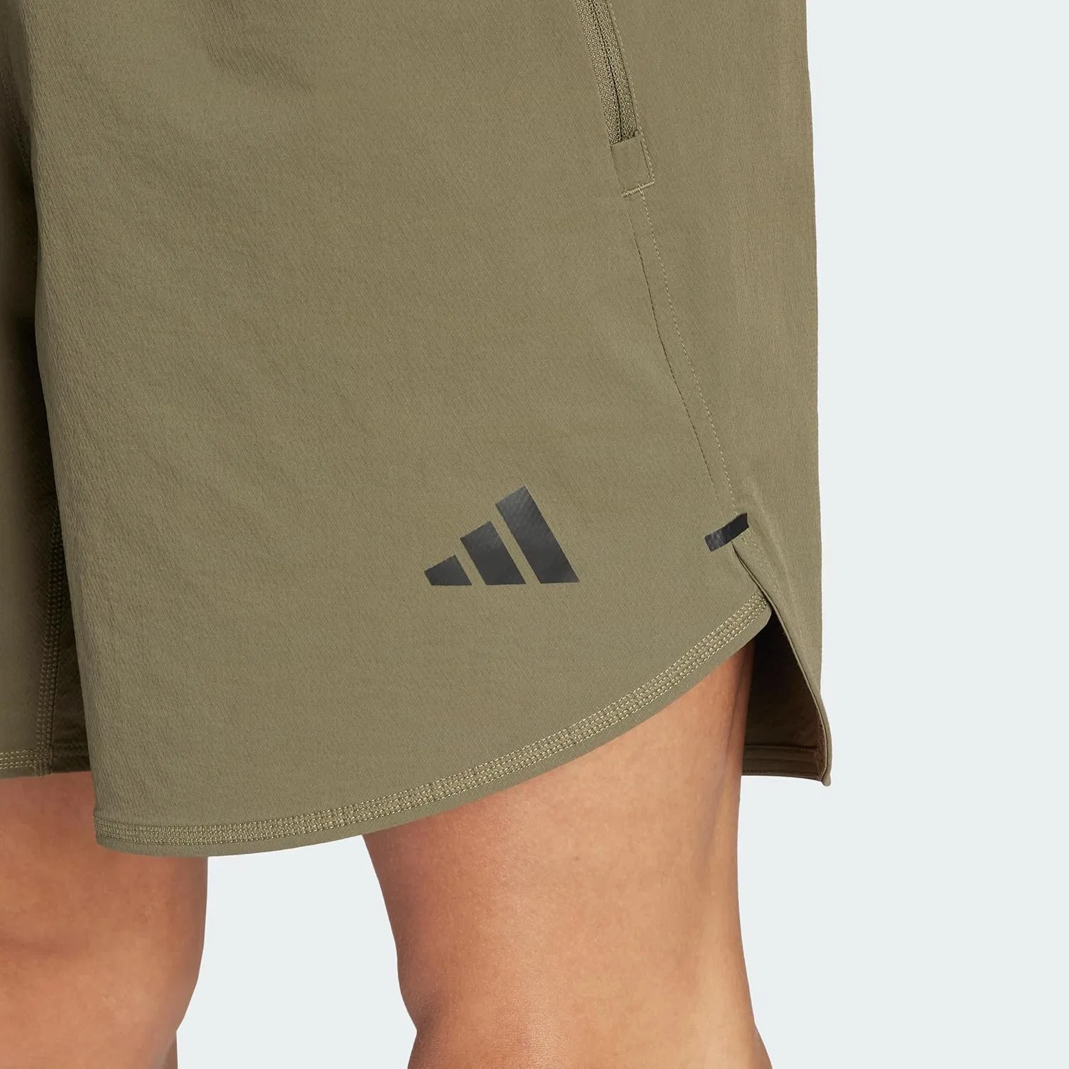 Шорты для тренировок adidas, цвет Olive Strata/Black — фото 2